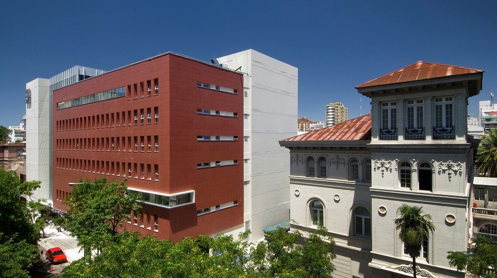 Inst. Univ. de Medicina del Hospital Italiano