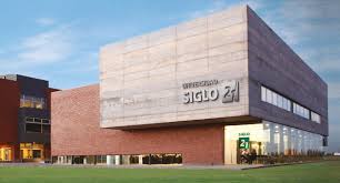 Universidad Siglo 21 : privada