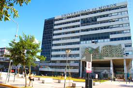 Universidad de Morón (UM)